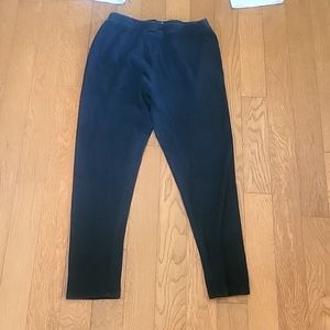 I. C. Fashions black leggings. XL